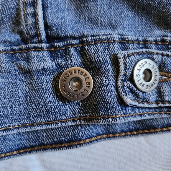 EUC Signature Levi Strauss Jean Jacket - Picture 11 of 14